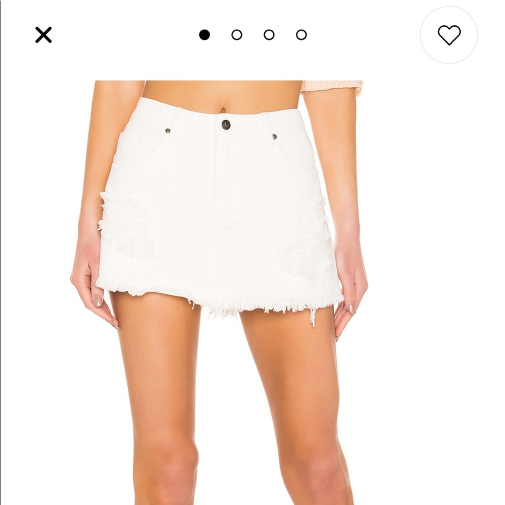 Mink Pink Denim White Distressed Skort Size M